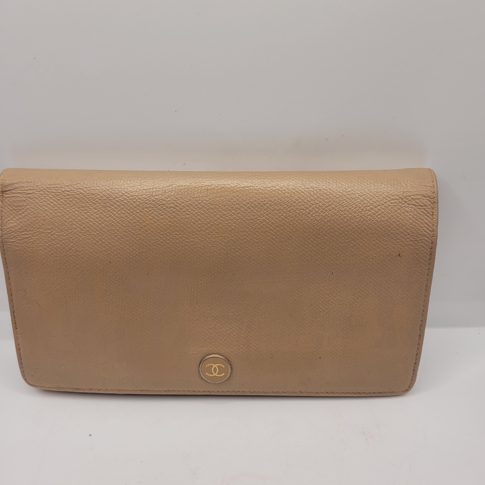 Chanel CC Button Bifold Leather Wallet